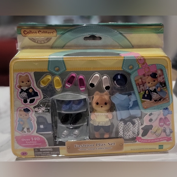 Calico Critters #CC3052 Fashion Playset Shoe Shop Collection - Picture 1 of 6